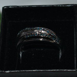 Victoria Wieck Blue Diamond Interlocking Band Ring, Size 10